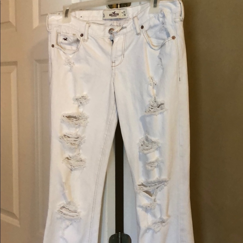 White Hollister jeans